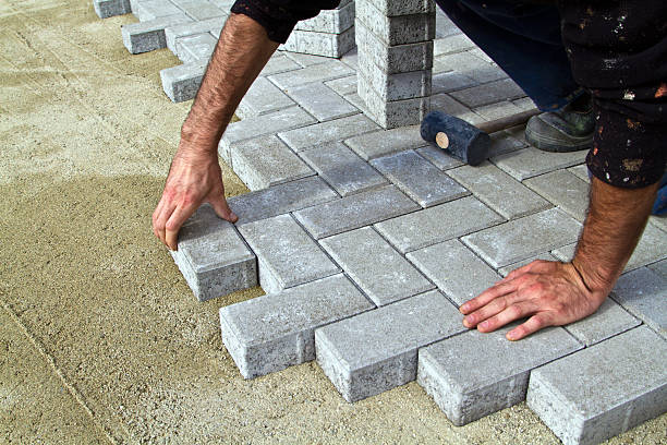 Best Driveway Paving Company  in Edwardsvle, IL